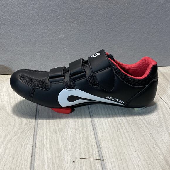 Peloton Black Athletic Cycling Shoes with Velcro Straps - Picture 7 of 11